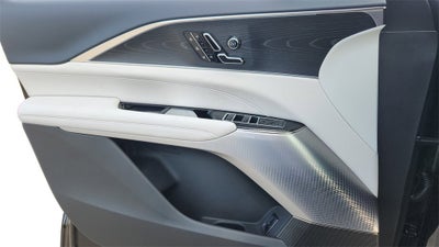 2026 Cadillac LYRIQ Premium Luxury