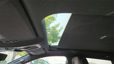 2025 Cadillac LYRIQ Luxury 2