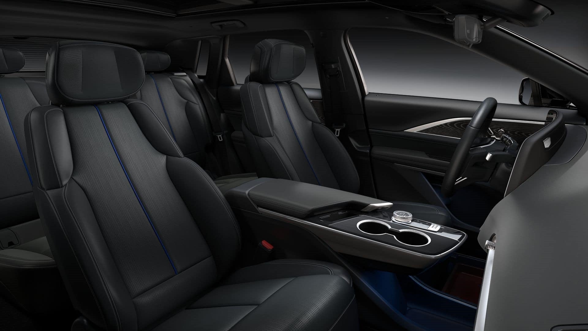 2025 Cadillac LYRIQ Luxury 2