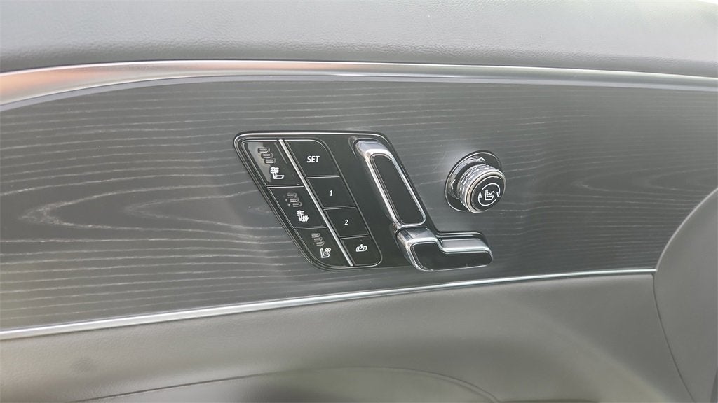 2026 Cadillac LYRIQ Premium Luxury