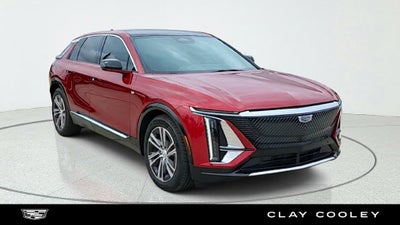 2024 Cadillac LYRIQ Luxury 2