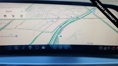 2025 Cadillac LYRIQ Luxury 2