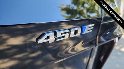 2025 Cadillac LYRIQ Luxury 2