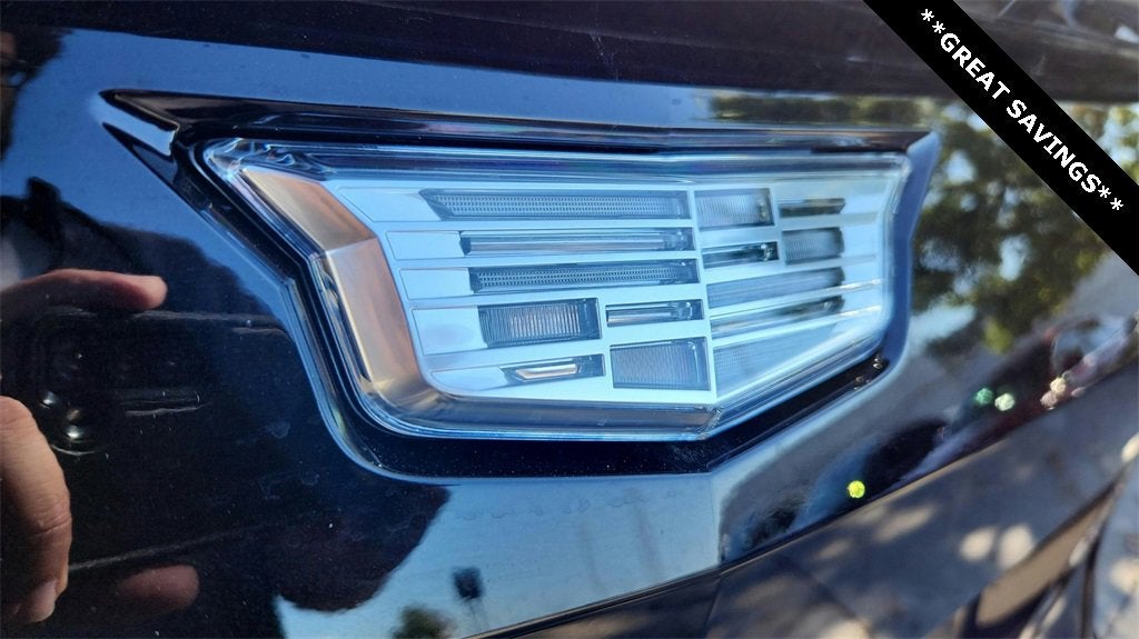 2025 Cadillac LYRIQ Luxury 2