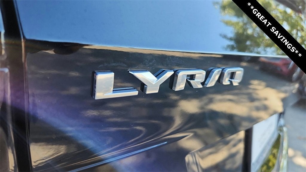 2025 Cadillac LYRIQ Luxury 2