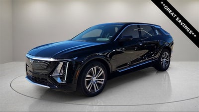 2025 Cadillac LYRIQ Luxury 2