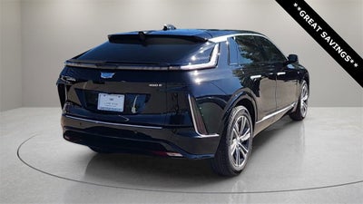 2025 Cadillac LYRIQ Luxury 2