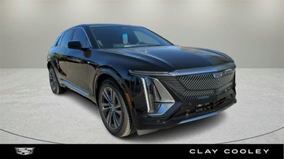 2025 Cadillac LYRIQ Luxury 3