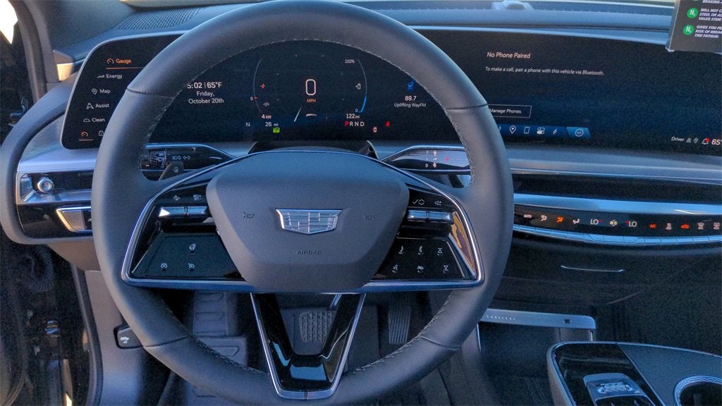 2025 Cadillac LYRIQ Luxury 3