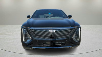 2025 Cadillac LYRIQ Luxury 3