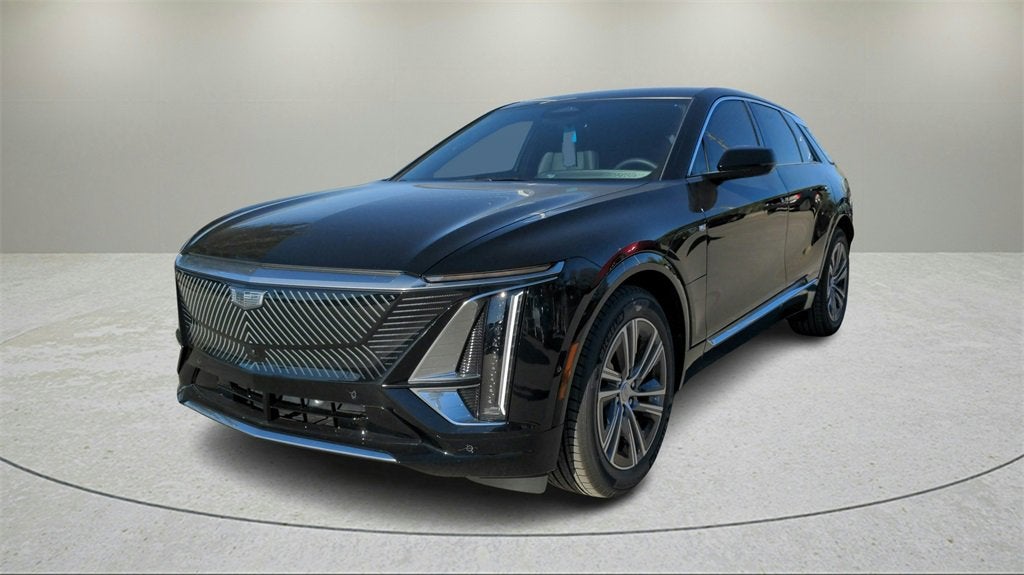 2025 Cadillac LYRIQ Luxury 3