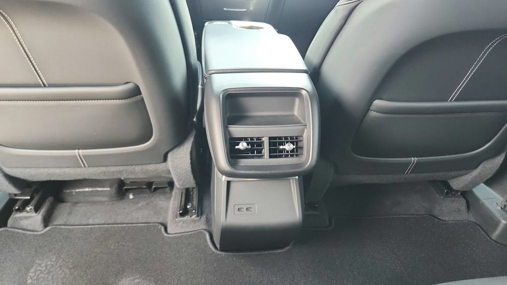 2024 Cadillac LYRIQ Sport 1