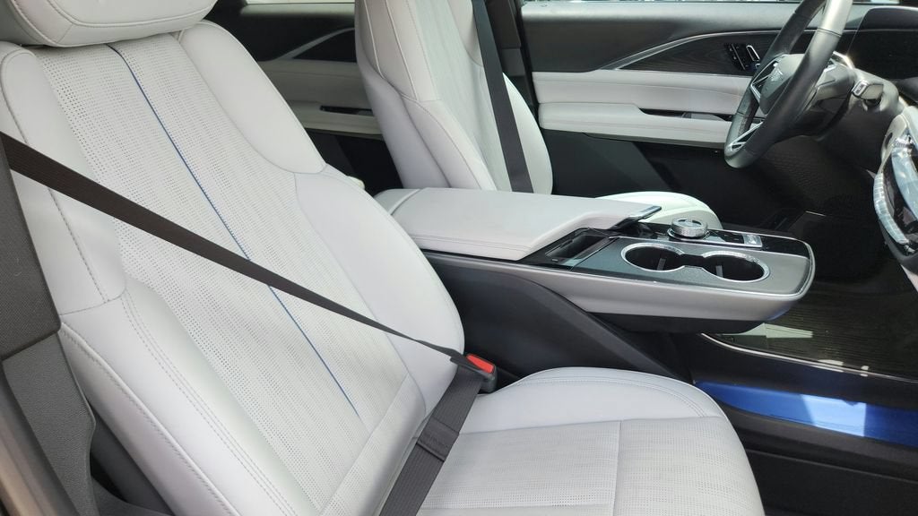 2024 Cadillac LYRIQ Sport 1