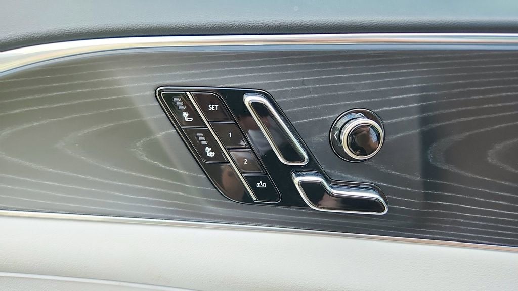 2024 Cadillac LYRIQ Sport 1