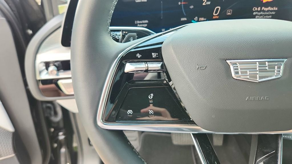 2024 Cadillac LYRIQ Sport 1