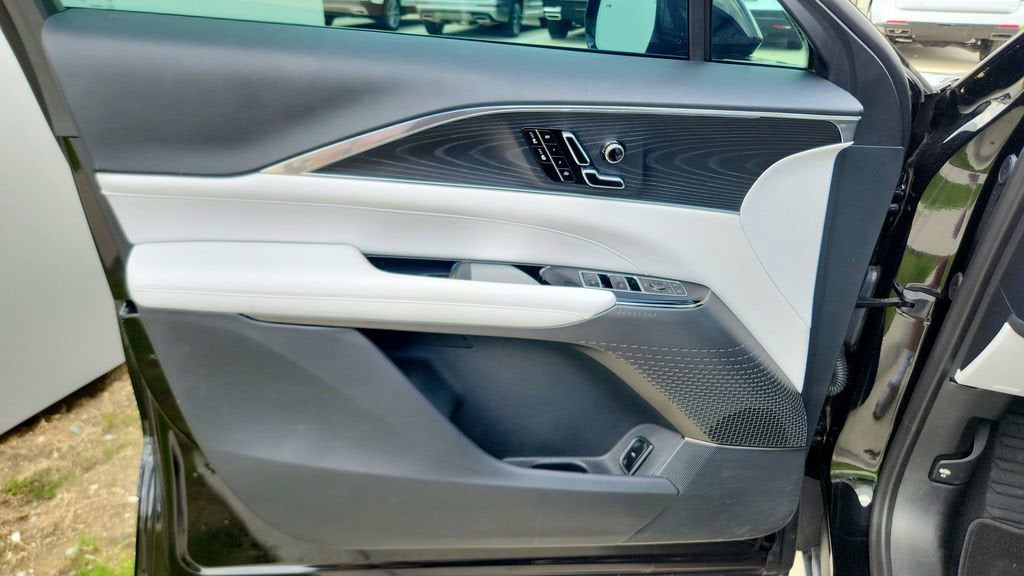 2024 Cadillac LYRIQ Sport 1