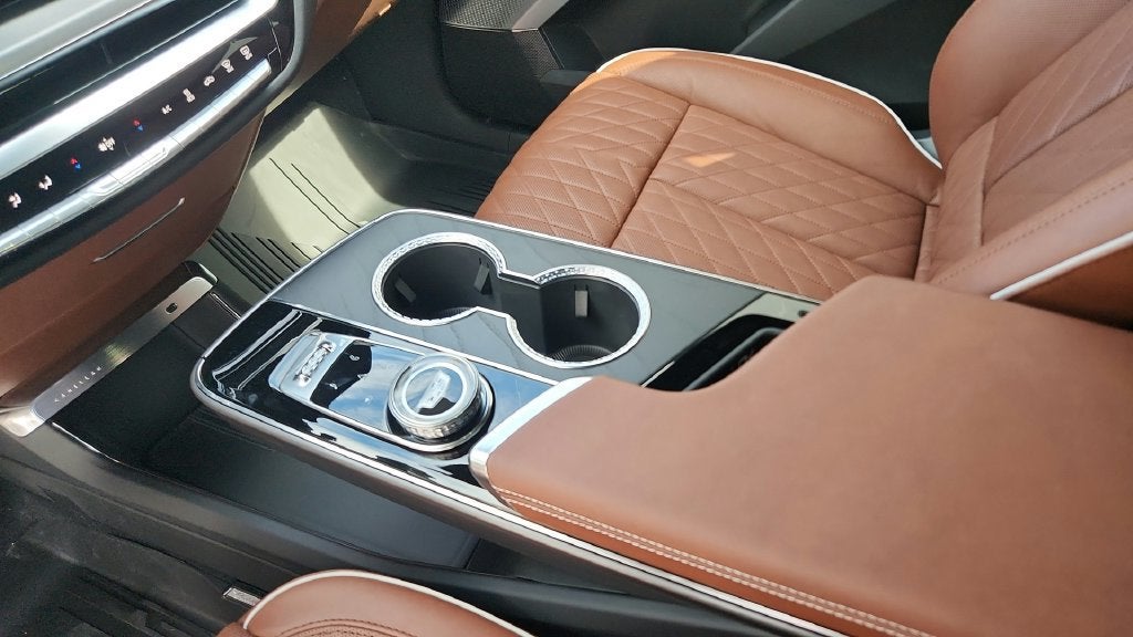 2027 Cadillac LYRIQ Signature Luxury