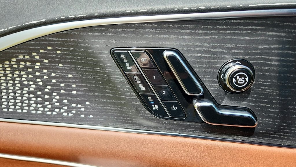 2027 Cadillac LYRIQ Signature Luxury