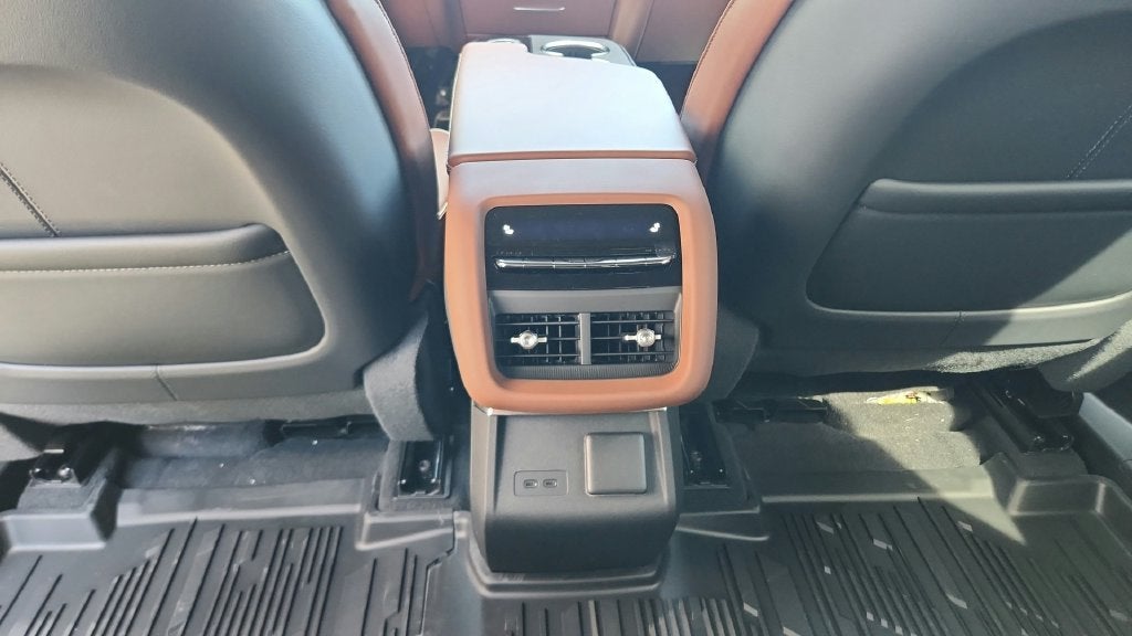 2027 Cadillac LYRIQ Signature Luxury