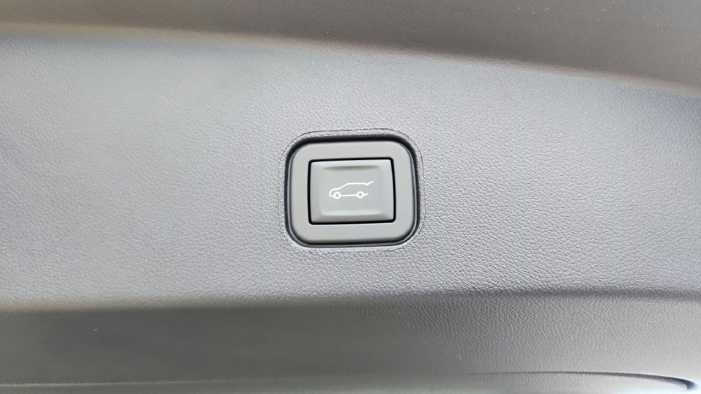 2027 Cadillac LYRIQ Signature Luxury