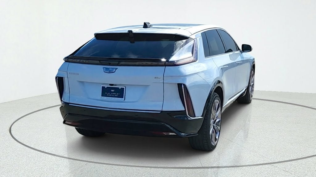 2027 Cadillac LYRIQ Signature Luxury