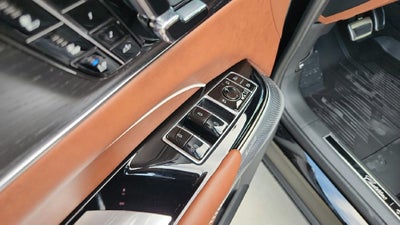 2027 Cadillac LYRIQ Signature Luxury