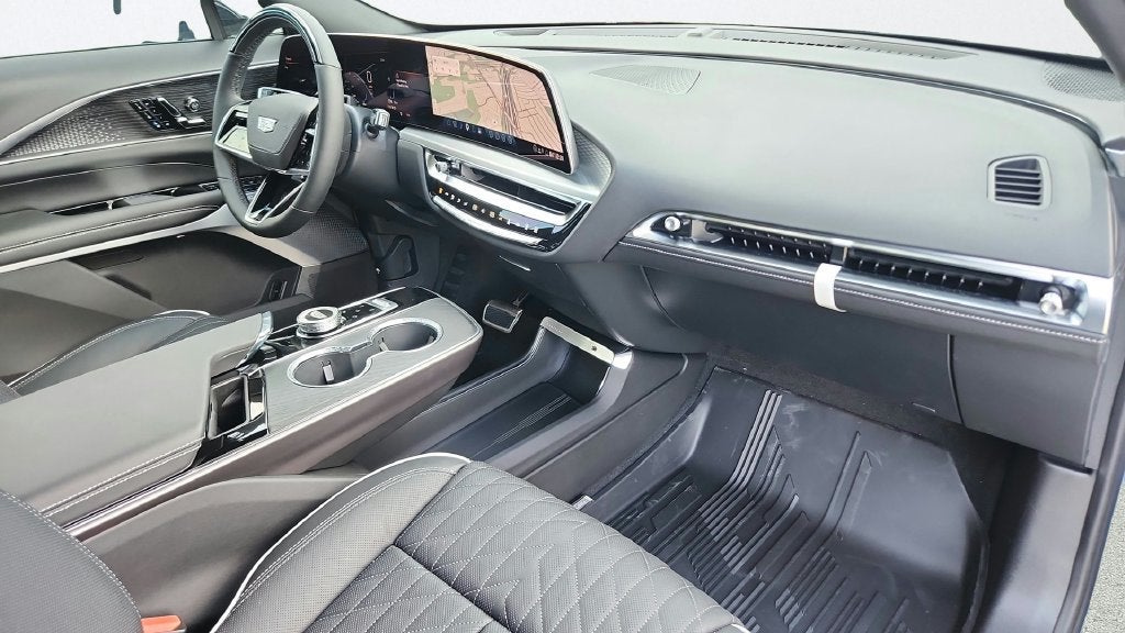 2027 Cadillac LYRIQ Signature Luxury