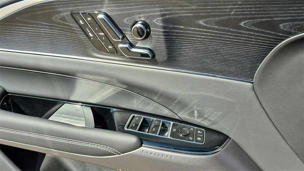 2026 Cadillac LYRIQ Sport