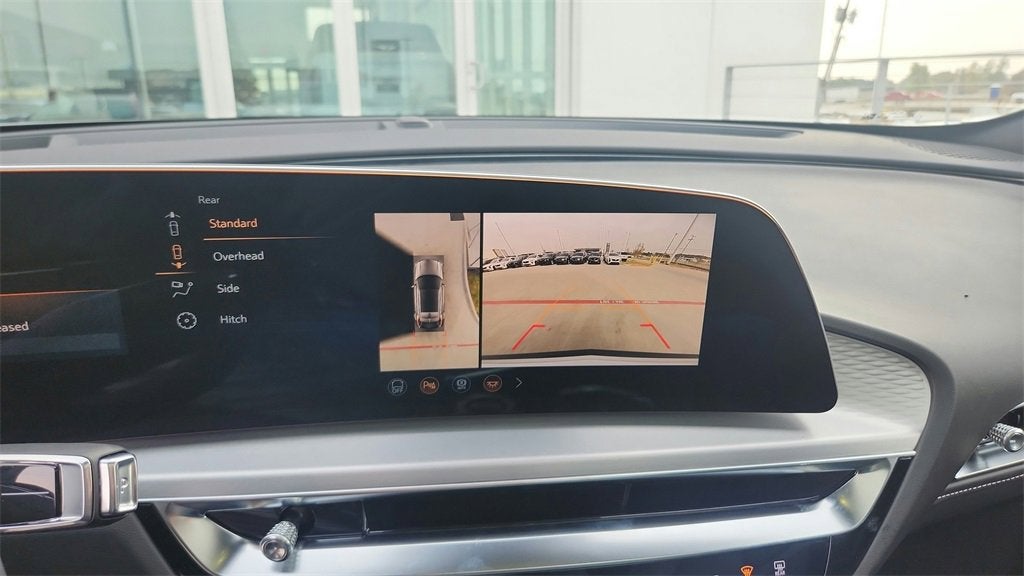 2026 Cadillac LYRIQ Sport