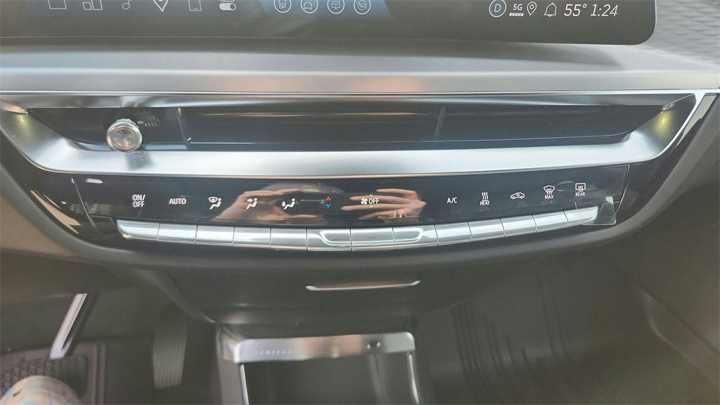 2026 Cadillac LYRIQ Premium Sport