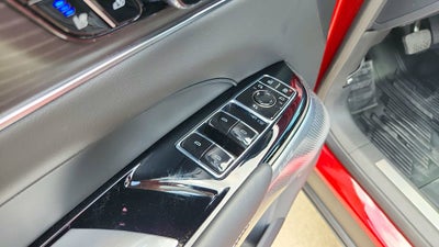 2025 Cadillac LYRIQ Sport 2