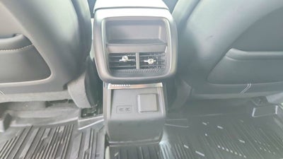 2025 Cadillac LYRIQ Sport 2