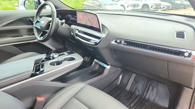 2025 Cadillac LYRIQ Sport 2