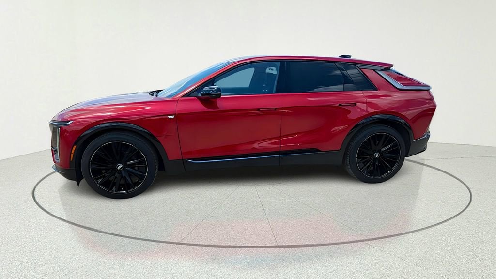 2025 Cadillac LYRIQ Sport 2