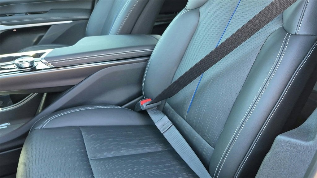 2026 Cadillac LYRIQ Premium Sport