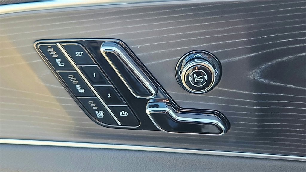 2026 Cadillac LYRIQ Signature Sport