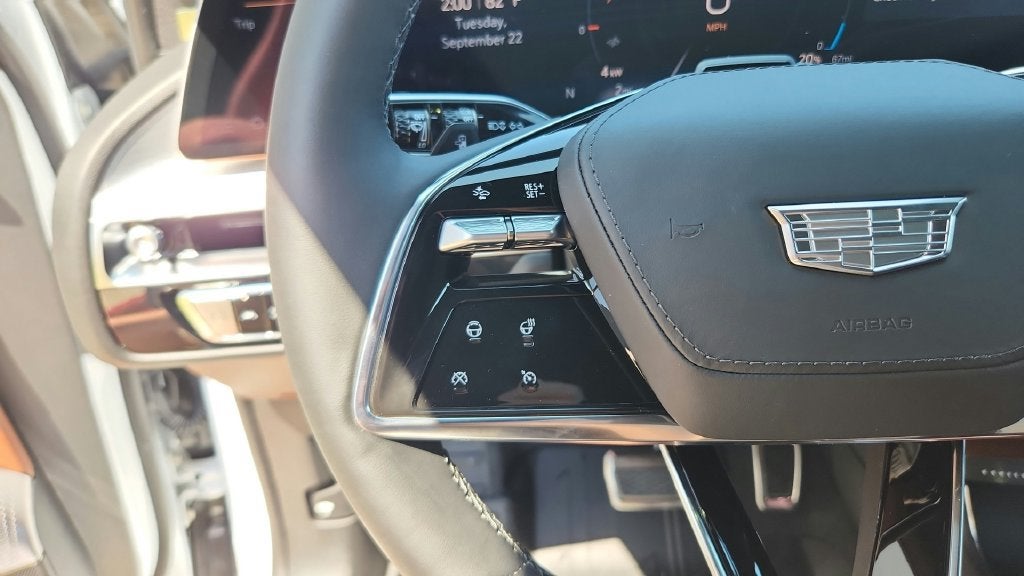 2027 Cadillac LYRIQ Signature Sport