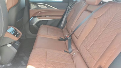 2027 Cadillac LYRIQ Signature Sport
