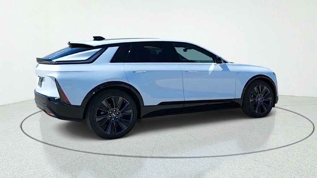 2027 Cadillac LYRIQ Signature Sport