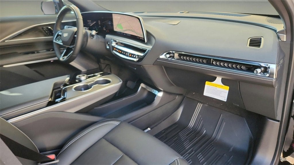 2025 Cadillac LYRIQ Sport 3