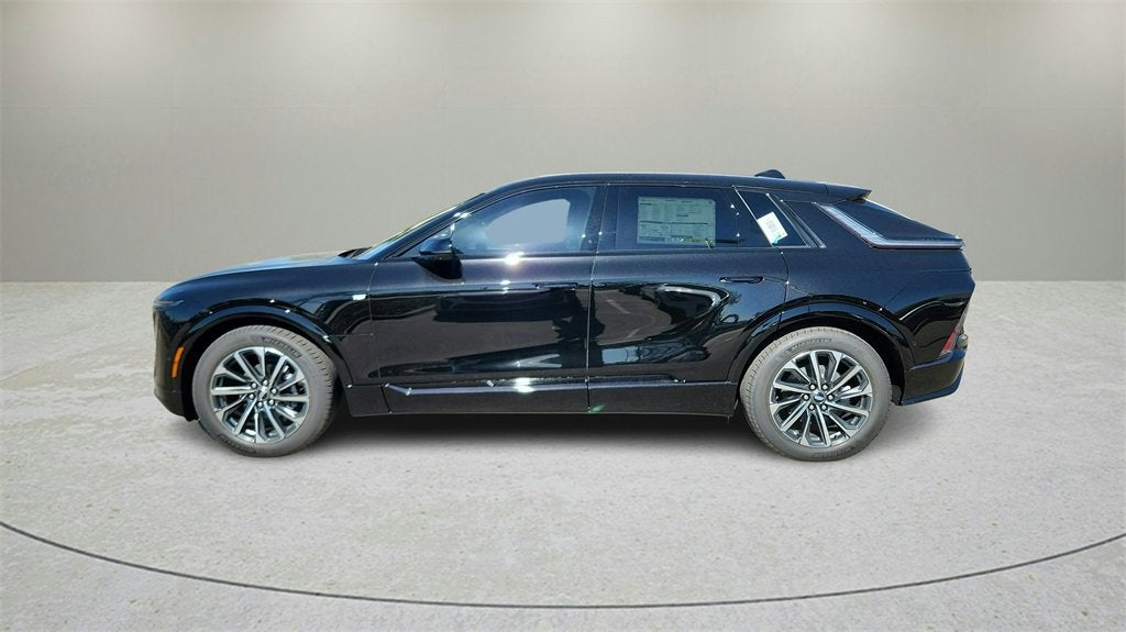 2025 Cadillac LYRIQ Sport 3