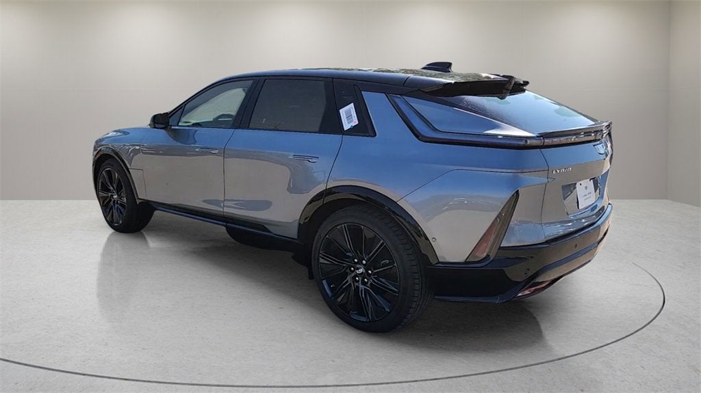 2025 Cadillac LYRIQ Sport 3