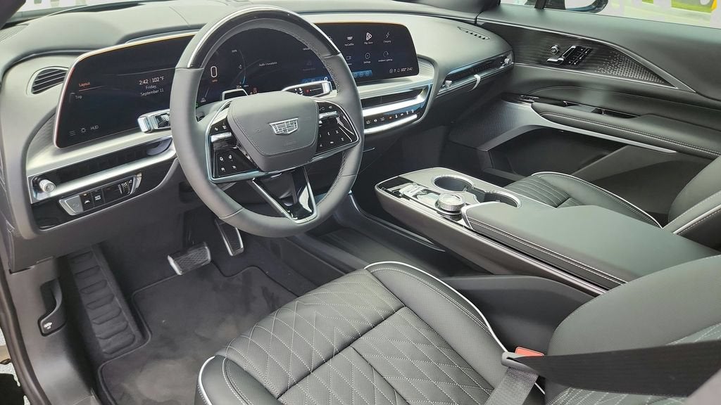 2027 Cadillac LYRIQ Signature Sport
