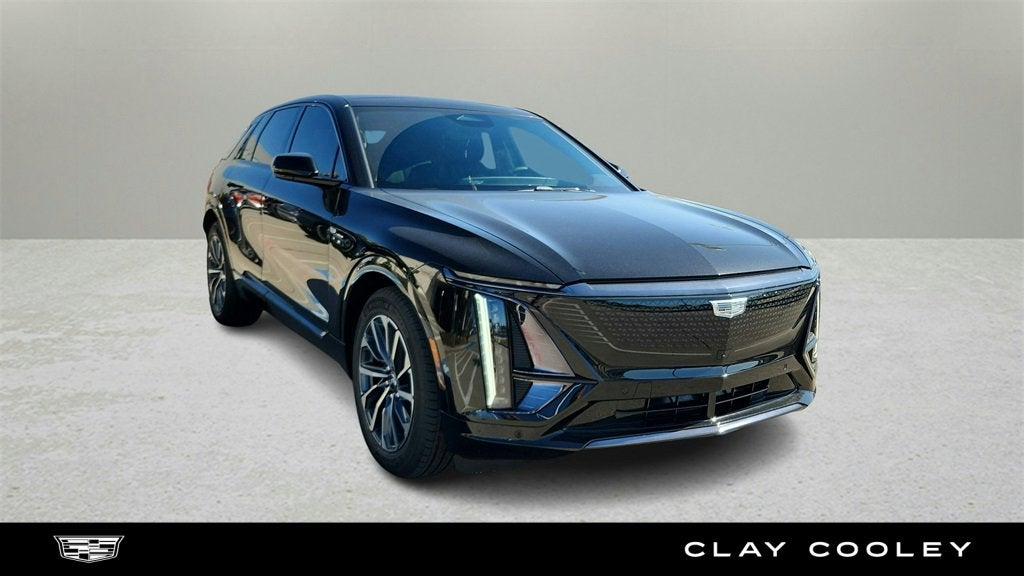 2025 Cadillac LYRIQ Sport 3