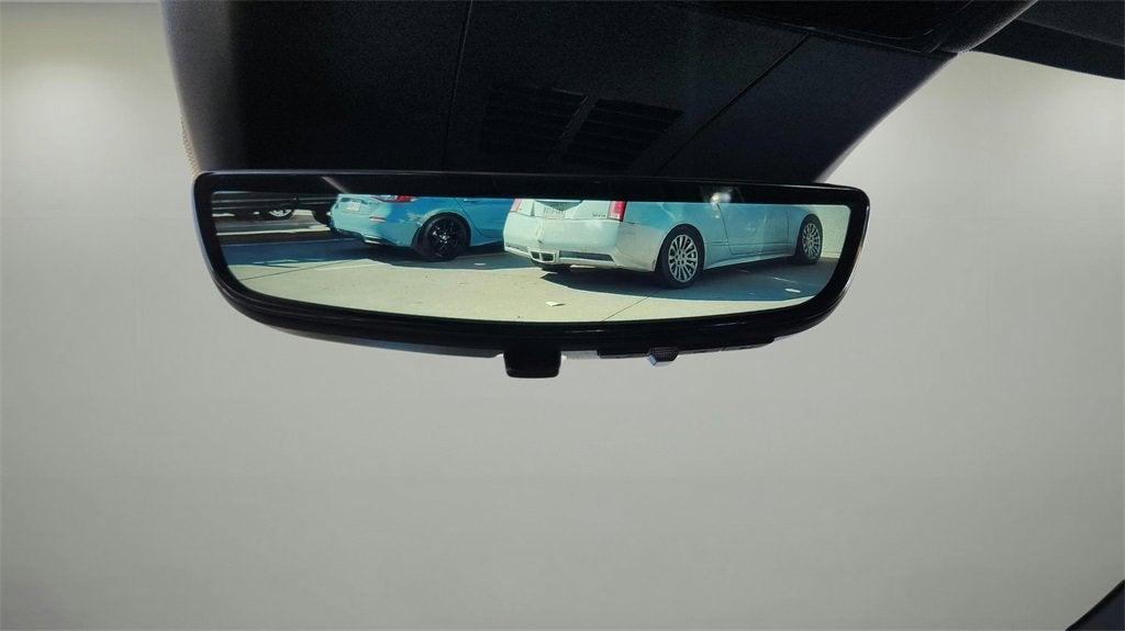 2025 Cadillac LYRIQ Sport 3