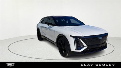 2025 Cadillac LYRIQ Sport 3