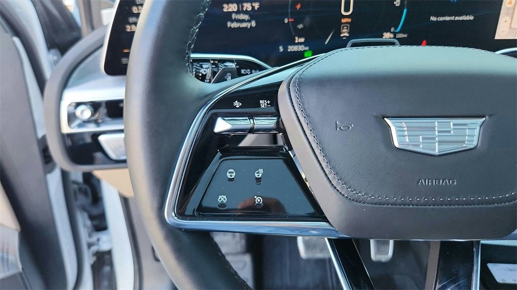 2025 Cadillac LYRIQ Sport 3