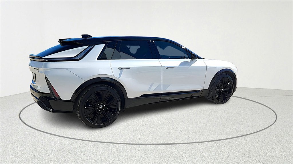 2025 Cadillac LYRIQ Sport 3