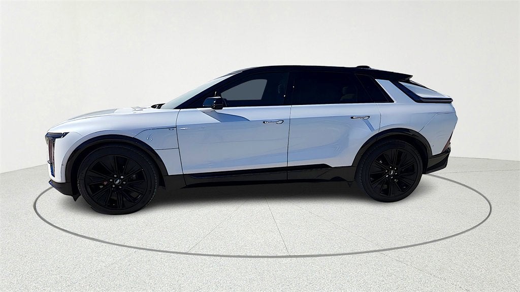 2025 Cadillac LYRIQ Sport 3