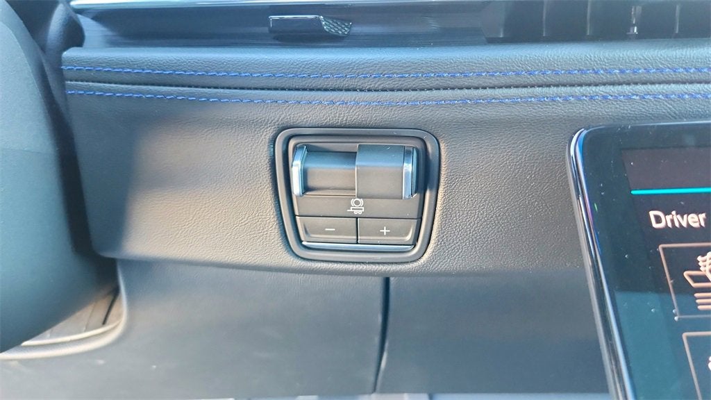 2026 Cadillac ESCALADE IQL Luxury